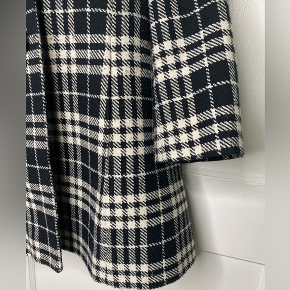 ANN TAYLOR Wool Size 10 Plaid Women's Black & White Plaid Peacoat w Buttons - Picture 3 of 9